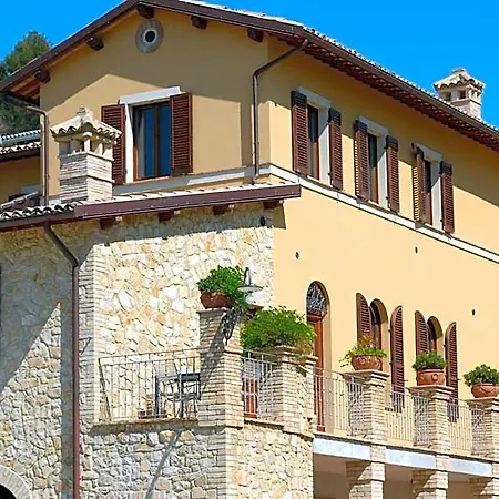 Residenza Bocci Hotel apartamentowy Foligno